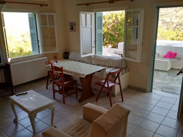 The apartment is located in the beautiful village of Messaria, 2 km from Chora a  Palaiokrassa sunny appartment Cycladic home vacation rental 42509511
