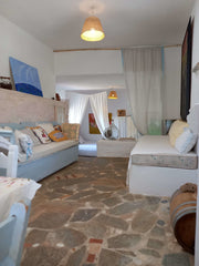 Just 400m from Agia Theodoti sandy beach, an equipped atelier suite with all the  Ios Traditional House-Cozy Summer Retreat Entire home vacation rental 638800815819253751