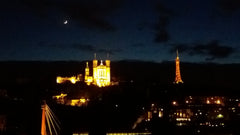 Mon logement est proche de les restaurants, la vie nocturne, les transports en c Lyon, France Chambre pour 3 au cœur de la Presqu'île de Lyon Private room in rental unit vacation rental 12364722