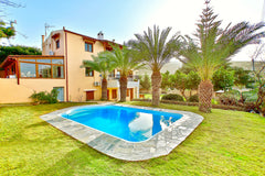 Charming 5-Bedroom Villa with Large Garden, Private Pool, Sea View - 800 m to th  "New" Villa Denise - Karteros, Heraklion, Crete Entire villa vacation rental 53933388