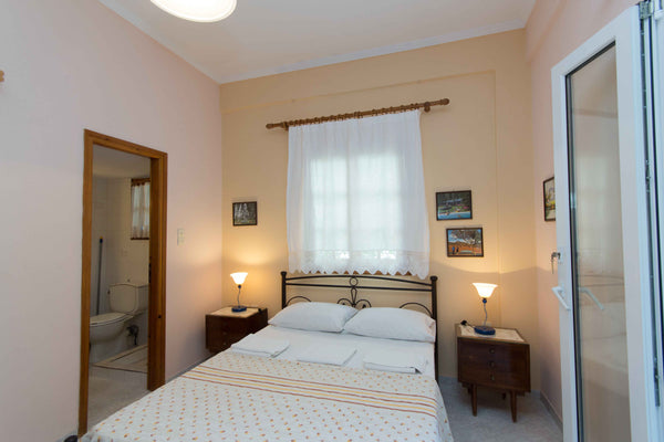 This apartment is located in a quiet neighborhood with a 10 minute walking dista Greece Cycladic Grandma's apartment 3 Cycladic home vacation rental 49463391