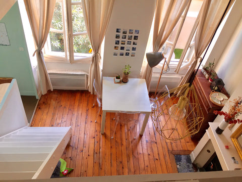 Appartement lumineux et calme dans le centre de Bordeaux. Mezzanine avec vrai li Bordeaux, France Appartement calme et lumineux dans le centre de Bordeaux Entire rental unit vacation rental 21074833