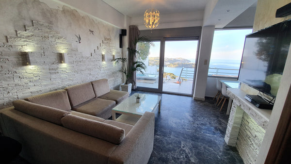 Comfortable 2 bedroom appartment with amazing view. Access to a lonely rocky bea Heraklion, Greece Panoramic 2 bedroom appartment & private jacuzzi Entire condo vacation rental 25116152
