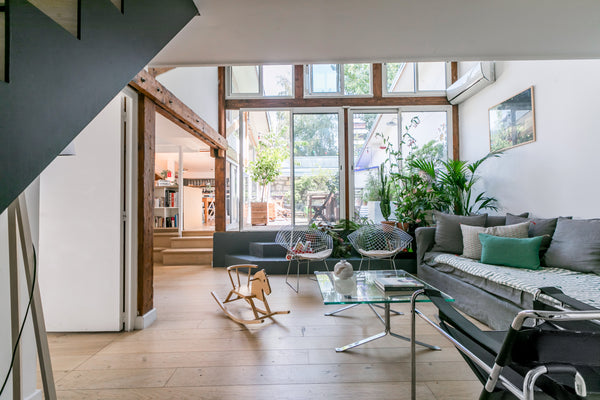 Magnificent loft in the east side of Paris in the heart of Belleville, this dupl Paris, France Il Patio Entire loft vacation rental 16155395