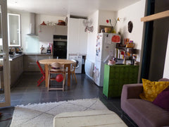 Bonjour, <br /><br />Nous louons notre petite maison très calme en deuxième lign Bordeaux, France Petite maison de ville avec extérieur Entire townhouse vacation rental 581009937078082088