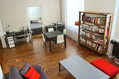 Modern two bedroom apartment (72m2 / 772ft2) in a building from 1905.<br />Groun Paris, France 72m2 2br baby-friendly appt Entire rental unit vacation rental 3390451