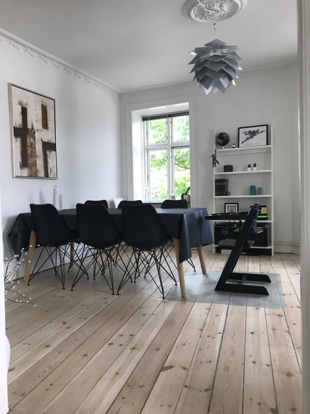 Lys og rummelig lejlighed centralt placeret på Østerbro. Gå-afstand til Parken,  Copenhagen, Denmark Stor familievenlig lejlighed i hjertet af Østerbro Entire rental unit vacation rental 20304045