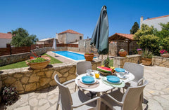 This property is 12 minutes walk from the beach. The complex is located in Chora Chania, Greece Traditional Apartment with sharing pool, Akrotiri Entire rental unit vacation rental 671443643534056758
