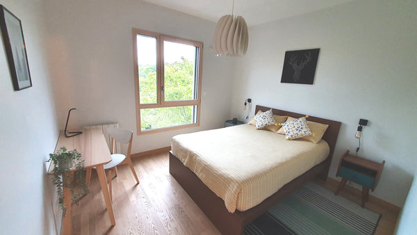 Dans un immeuble neuf, livré en 2020 de haut standing, logement lumineux de 45 m  T2 avec terrasse et garage, vue sur Parc Blandan Entire rental unit vacation rental 45824387
