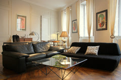 Located in Lyon’s central Presqu’île area, just 500 meters from the famed Place  Lyon, France Fleurieu - Appart'Ambiance Entire rental unit vacation rental 31628378