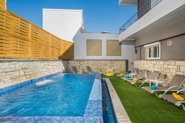 JT apartments with communal pool, are an ideal choice for those looking for rela  JT Apartments | One bedroom apartment N5 Entire rental unit vacation rental 49065341
