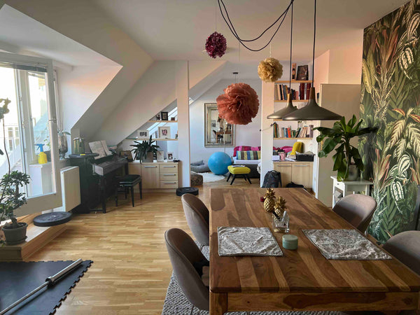 Schöne Wohnung gegenüber vom 1. Bezirk. Sehr zentral und eine Wohnung zum Wohlfü Vienna, Austria Schöne Wohnung mitten in der Innenstadt! Entire rental unit vacation rental 592736412544799868