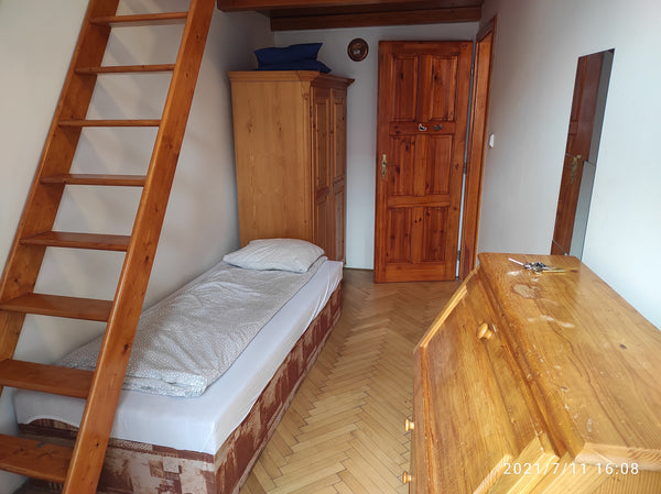 Hello, we would be happy to host You in our 4 bedroom apartment located just 5 m Prague, Czechia Private room in Prague's city centre Private room in rental unit vacation rental 44367724