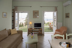 Cozy and fully equipped 2-room guesthouse of 50 m2 in a quiet area near Ermoupol Athens, Greece Delightful & comfortable guesthouse in Ermoupolis Entire guesthouse vacation rental 18925597