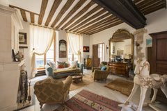 <b>The space</b><br />*********** IMPORTANT ************<br />To secure the equi Paris, France Imperial Suite Haut-Marais, Paris Entire rental unit vacation rental 543878