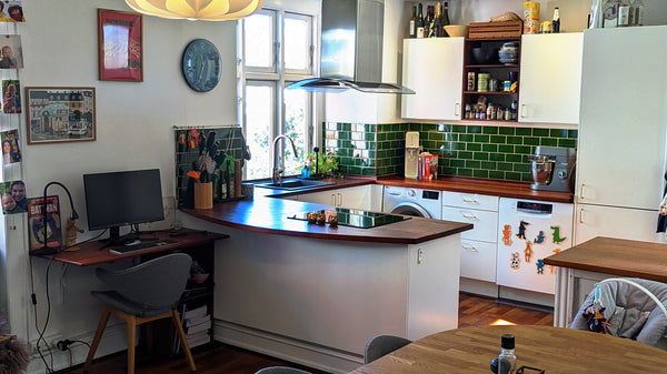 Velkommen til vores hyggelig 90 kvm3 familielejlighed på Indre Nørrebro.<br /><b Copenhagen, Denmark Skøn familielejlighed på Indre Nørrebro Entire condo vacation rental 693938027001119430