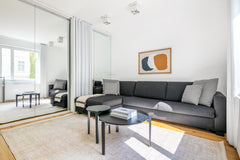 Show up and start living from day one in Vienna with this spacious two-bedroom B Vienna, Austria Innere Stadt 2BR w/ Elevator, nr Stephansdom Entire rental unit vacation rental 49770537