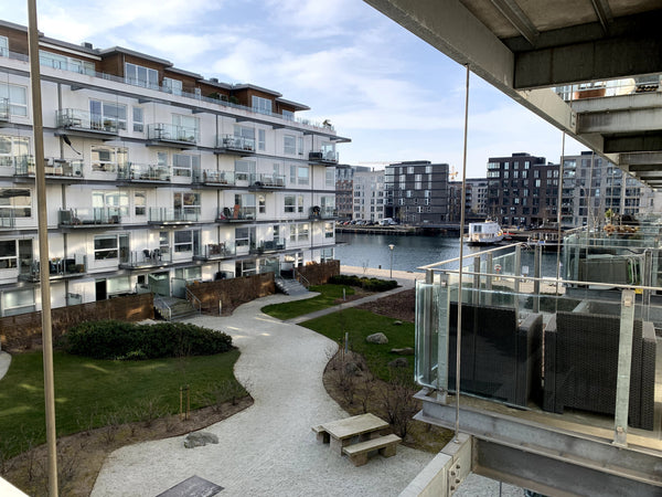 Cosy apartment in a peaceful neighbourhood with a beautiful balcony view to the  Copenhagen, Denmark Sunny apartment with a balcony view to the canals Entire rental unit vacation rental 586954864923118972