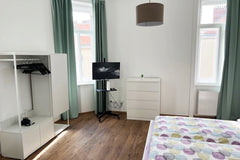 Bei dieser besonderen Unterkunft sind alle wichtigen Anlaufpunkte ganz in der Nä Vienna, Austria Haus "Johnstrasse" - Wohnung 26a Entire rental unit vacation rental 578056490676014259