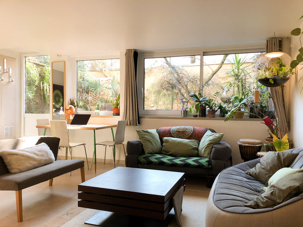 Fresh oasis under the trees and birds, double floor design decoration, 1 bedroom Paris, France Charming house, calm garden in the center of Paris Entire townhouse vacation rental 3164101