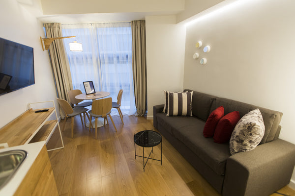 Welcome to Olala Syntagma Apartment 3.2, a fully equipped apartment for 4 guests Barcelona, Catalonia, Spain Olala Syntagma Apartment 3.2 Entire rental unit vacation rental 30314701