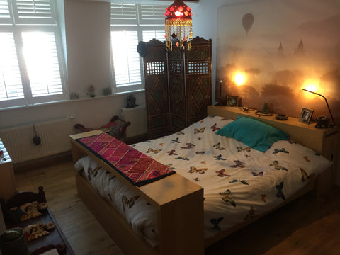 A proximité des Institutions Européennes et des transports, une chambre au 2 ièm Schaerbeek, Belgium Chambre dans une maison de 1938 avec s.d.b privée Private room in townhouse vacation rental 16467440