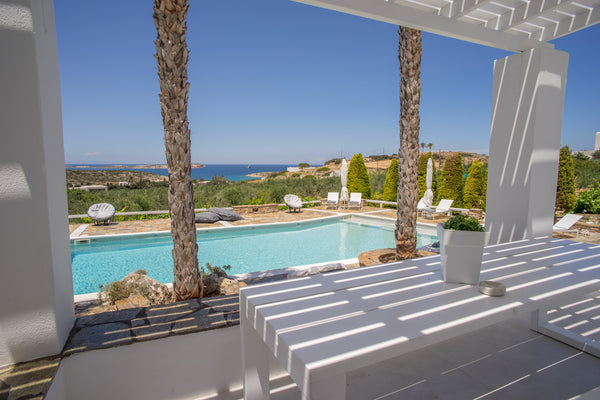 A fully renovated small resort with 3 independent luxury villas with a common po  Villa Agia Irini Cove 2 with common pool Entire villa vacation rental 15126514