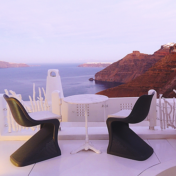 Stay in the Heart of Fira.<br />Two twin Suites  with private yard is placed in   Comfort Duplex with heated  pool & Caldera view Cycladic home vacation rental 43529078