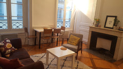 Situé en plein coeur de la presqu'île, moins de 5 minutes à pied de la place Bel Lyon, France Joli T2 Hypercentre de Lyon (Place des jacobins) Entire rental unit vacation rental 30466300