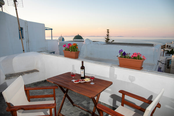 The house is in the heart of Naxos town next to the Castle area with a unique se  Cycladic sea view house near the Castle Entire home vacation rental 50407546