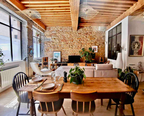 Appartement coup de cœur et cosy pour 2 personnes, situé à Saint Georges et au c Lyon, France L’ENSEIGNE | Appartement charmant au cœur de Lyon. Entire rental unit vacation rental 661919600383591584