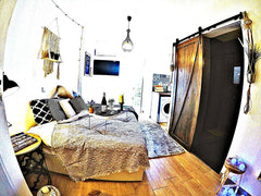 Premium, fully equipped Urban Boho apartment at the heart of Athens, in an area  Voluntari, Ilfov County, Romania 8' to Acropolis,7' to metro,Premium Urban-Boho apt Entire rental unit vacation rental 43202218