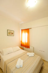 Siroco is a cozy and spacious one bedroom apartment, only 100m away from a sandy Heraklion, Greece Siroco Apartment, 100 meters from the beach Entire rental unit vacation rental 1094582