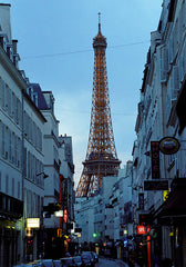 Entre la Tour Eiffel et les Invalides, à quelques pas du pont de l'Alma, profite Paris, France Entre la Tour Eiffel et les Invalides Entire rental unit vacation rental 20170660