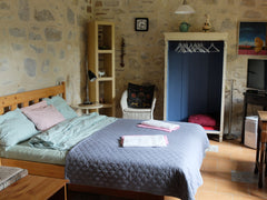 You can enjoy Rustical apartment where you  feel like in the countryside ,  rela Prague, Czechia Rustikální Studio- ADSL, parkování zdarma, zahrada Entire guest suite vacation rental 52808392