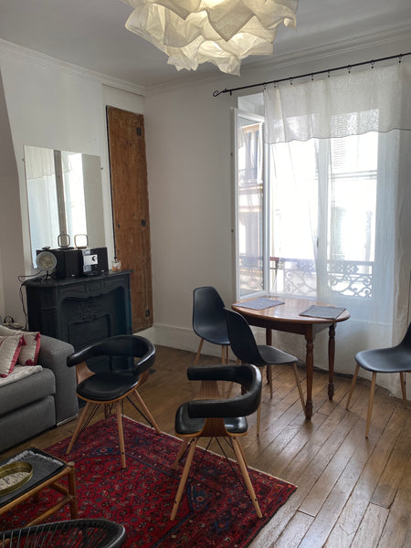 Au coeur de Montmartre. 1er étage, coquet, lumineux, calme, 2 pièces confort. lo  Deux pièces à Montmartre Entire rental unit vacation rental 14993525