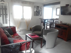 Joli et confortable T2 - 38 m2 - 2 personnes. <br />Bien Equipé et meublé TV WIF Bordeaux, France JOLI T2 Chaleureux Calme entre Bordeaux et l'océan Entire home vacation rental 50737211
