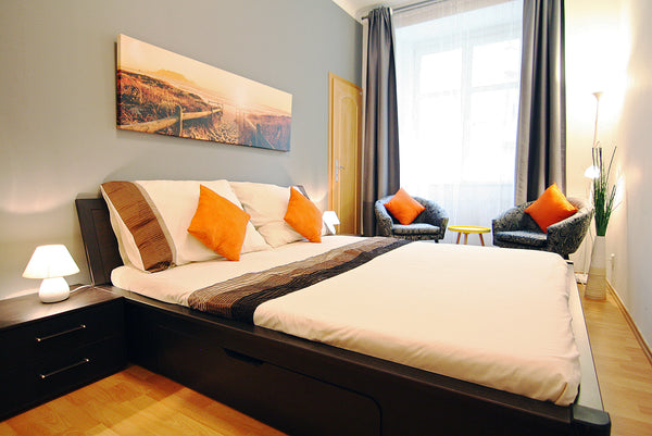 Quiet 2 bedroom apartment close to the river and only about 15 minutes from the  Prague, Czechia River Style Apartment Entire rental unit vacation rental 3607157