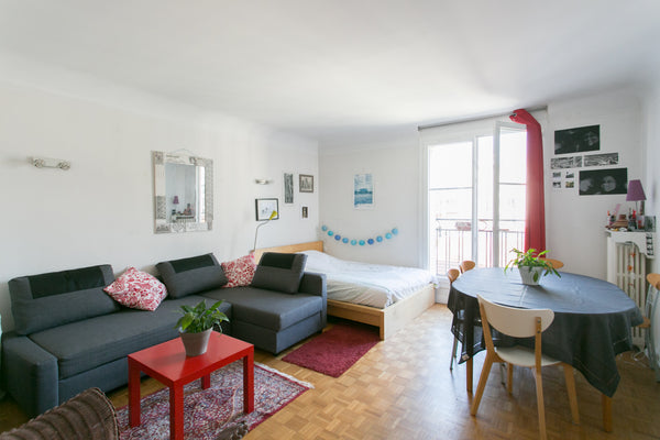 Lovely flat of 90m2 just in front of the metro station. Spacious room for 4 pers Madrid, Spain Spacious and bright flat-Paris XIII Private room in rental unit vacation rental 3797540