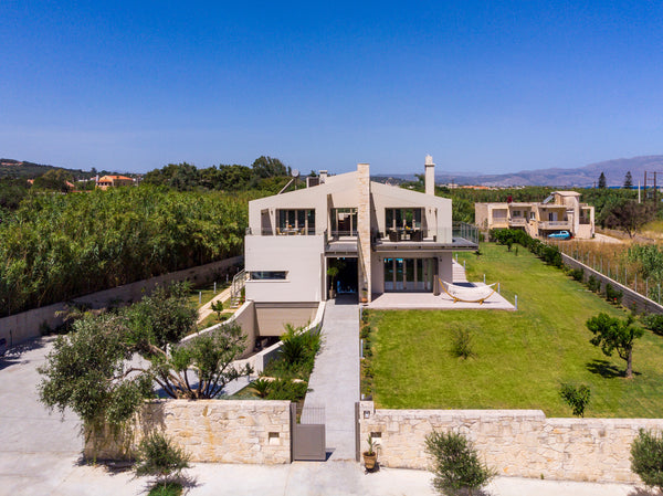 In a quiet and idyllic place in Gerani of the municipality of Platanias, 14 km f  Villa Argyrenia Entire home vacation rental 50906333