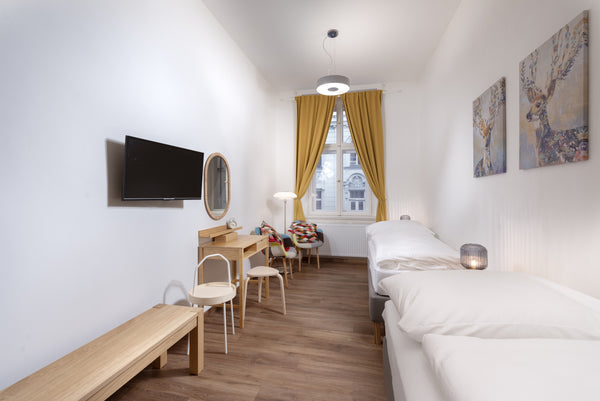 Krásný 5-hvězdičkový apartmán přímo v centru 100m od Václavského náměstí. Apartm  33 - UNESCO PRAGUE APARTMENTS Private room in serviced apartment vacation rental 47578601