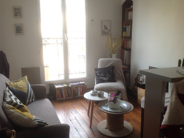 Appartement typique parisien au cœur d'un quartier charmant les Batignolles : <b  Charmant 2 pièces Batignolles - Balcon Entire rental unit vacation rental 20777271