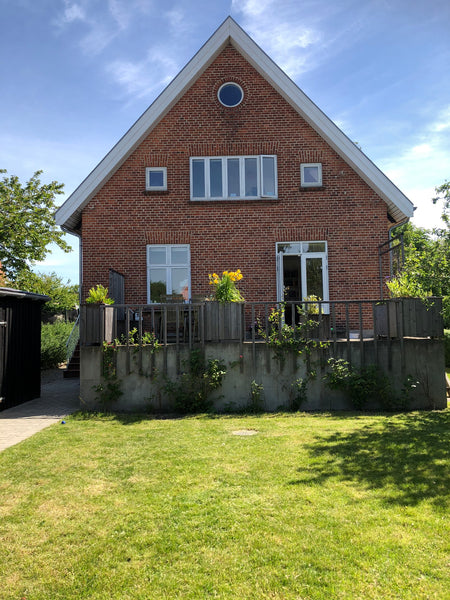 Dejligt klassisk murermester villa der er indrettet med respekt for husets oprin Copenhagen, Denmark 160 cm2 Klassisk murermester villa i børnekvarter Entire villa vacation rental 43607375