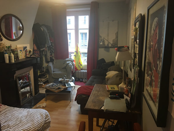 Située à 200 mètres de la station de métro Ménilmontant (ligne 2) et de la ligne Nantes, France Chambre 3 couchages au cœur de Ménilmontant Private room in rental unit vacation rental 29669530