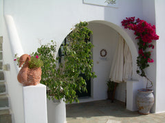 L'appartamento ''Happy Time'' si sviluppa su 2 camere, una matrimoniale e una pi Paros, Greece ''Happy time'' apartment- Casa Elea, Naoussa Paros Entire rental unit vacation rental 27502171