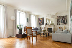 <b>The space</b><br />Ce spacieux appartement haussmannien de 1899 est situé au  Paris, France Spacious parisian  appt  Gare Nord Entire rental unit vacation rental 3103353