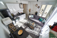 Logement fonctionnel avec 1 chambre séparée, un petit balcon et un parking priva Lyon, France Charmant 2 pers avec balcon et parking- Lyon 5 Entire rental unit vacation rental 52665065