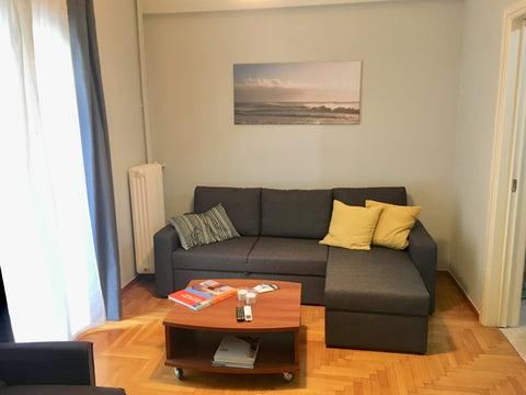 70 sq fully renovated apartment located in Neos Kosmos, a quiet but central and  Moschato, Greece 3rooms Apartment near Koukaki and Acropolis museum Entire rental unit vacation rental 24590863