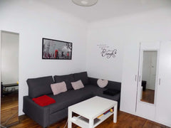 Charmant studio situé dans le 15e arrondissement de Paris. Proche Montparnasse,  Paris, France Charmant studio proche Montparnasse/Tour Eiffel Entire rental unit vacation rental 22242230
