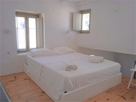 Enjoy a stylish experience at this small house in the center of Lefkes, the most Athens, Greece Cycladic Design Entire home vacation rental 619175053671702119